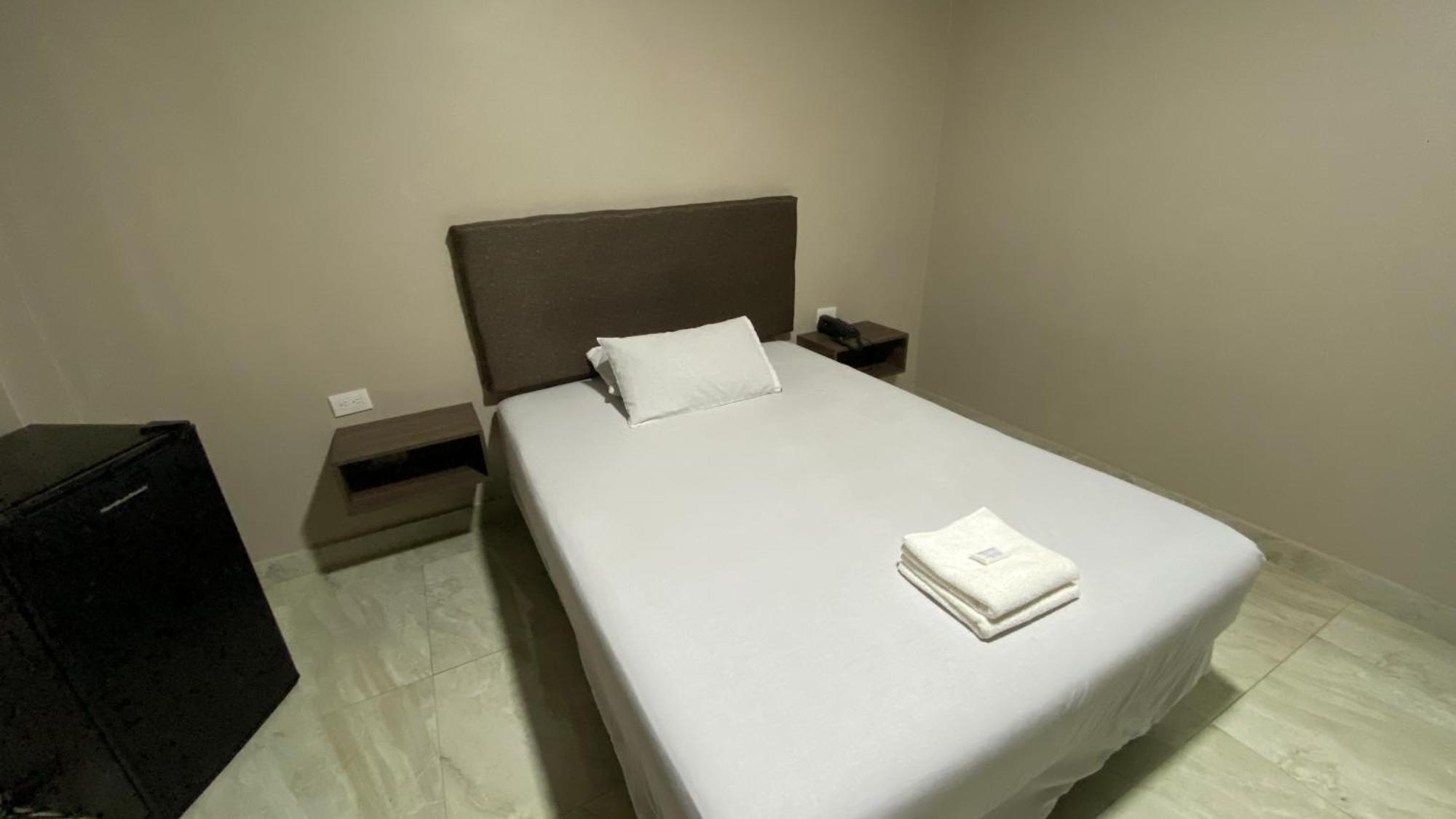 Hostal Bellagio Гуаякиль Экстерьер фото