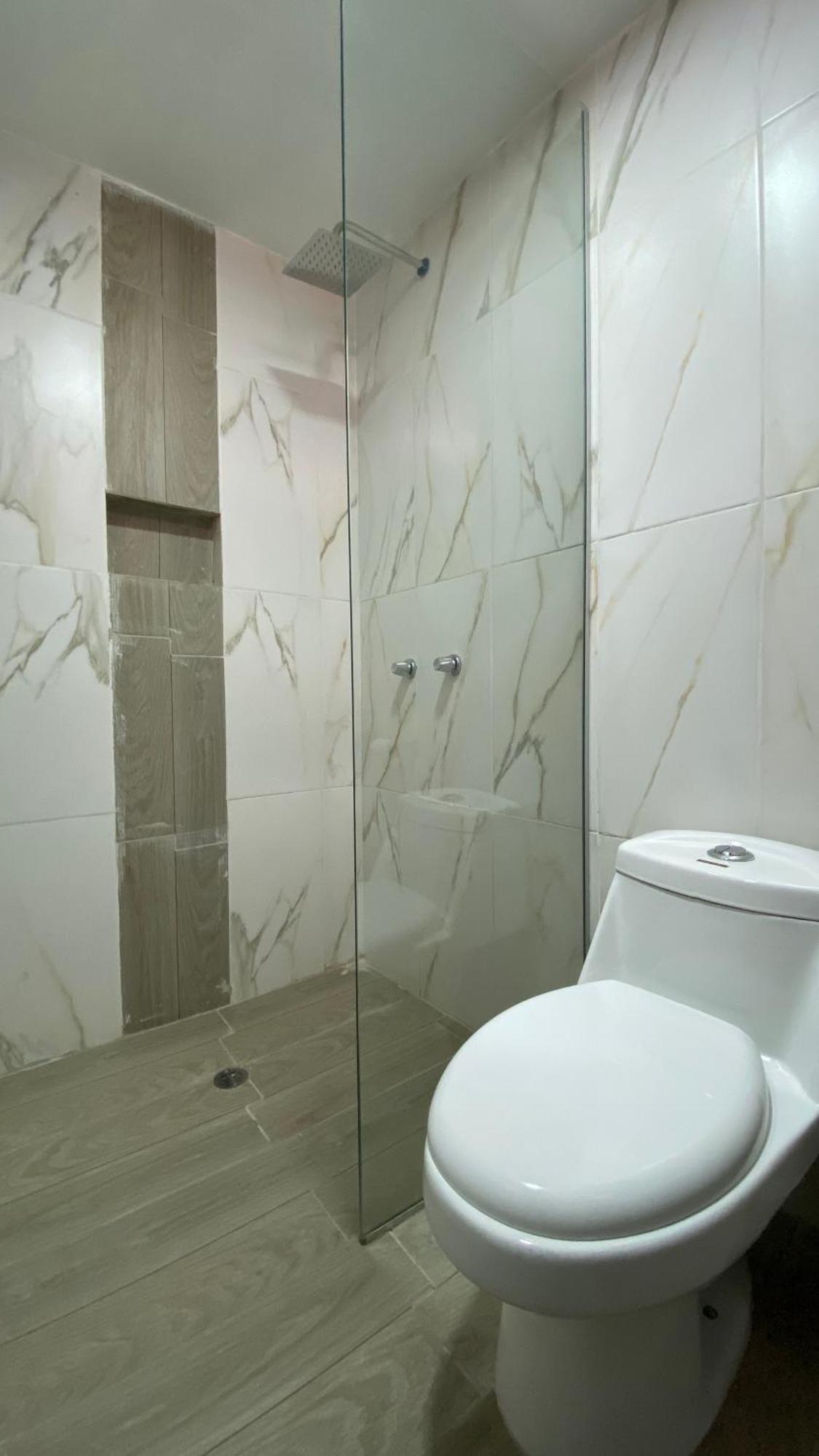 Hostal Bellagio Гуаякиль Экстерьер фото